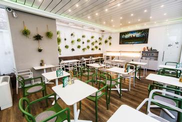 Hotel Garden | Zagreb | hotel-garden-zagreb-breakfast-room-details