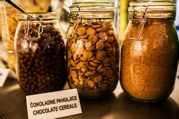 Hotel Garden | Zagreb | hotel-garden-zagreb-buffet-corner-detail-cereals