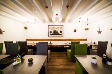 Hotel Garden | Zagreb | table-hotel-garden-zagreb